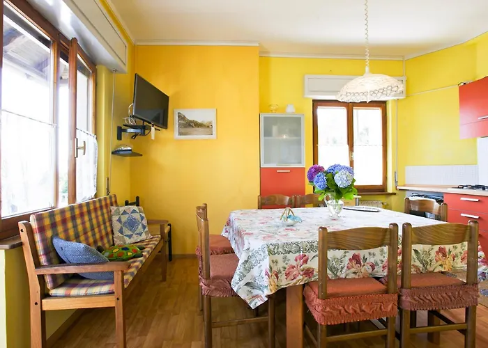 Casa Bougainville Апартаменты Каннобио